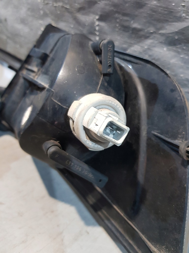 VOLVO V40 LIFT ΣΗΜΑ στροφής ΔΕΞΙΑ ΜΠΡΟΣΤΑ 30621832 Product image