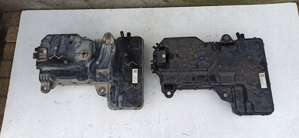 VW T6 TRANSPORTER 2015 - TANK ADBLUE PUMP 7E0131877G 7E0131877H Product image