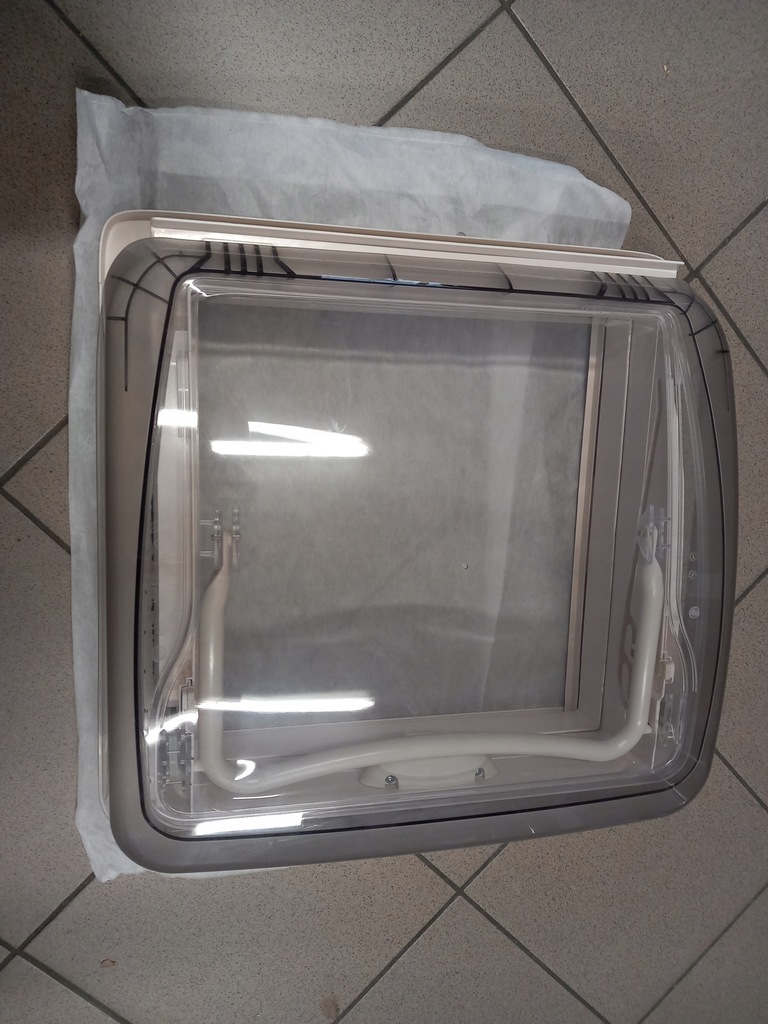 DOMETIC MINI HEKI ΠΑΡΑΘΥΡΟ ΟΡΟΦΗΣ ΜΕ ΑΕΡΙΣΜΟ 40x40 cm / 43-60 mm Product image