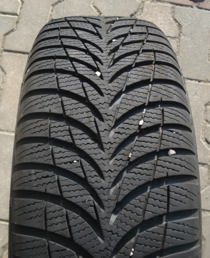 1τεμ ΚΑΛΗ ΧΡΟΝΙΑ Ultra Grip 7+ 195/60/16 C 6,8mm