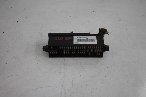 BOX FUSE BOX VW POLO 6R 1.2 12V