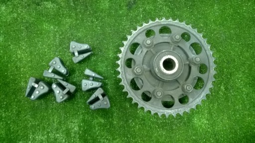 SELECTOR DRIVER SPROCKET YAMAHA R1 RN09 03