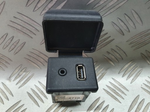 Port Aux USB Socket Opel Mokka