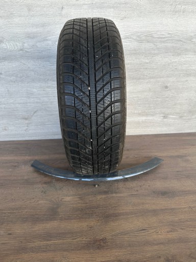195/60R16 GOODYEAR VECTOR 4SEASONS 5,68mm