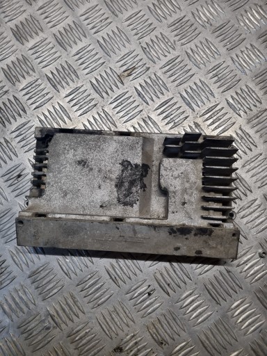 Ενισχυτής Bose Audi 4F0035223F