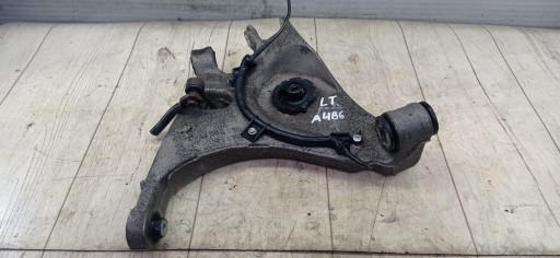 Το Audi A4 B6 αριστερά πίσω