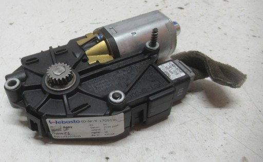VOLVO V50 2.4 D 06R COMBI SUNROOF MOTOR 4N51-F53508AD