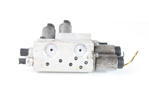 Μπλοκ βαλβίδας BMW E65 E66 Dynamic Drive 6781487