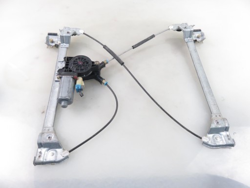 Αλεξήνεμο δεξιά Hummer H2 CM091560A
