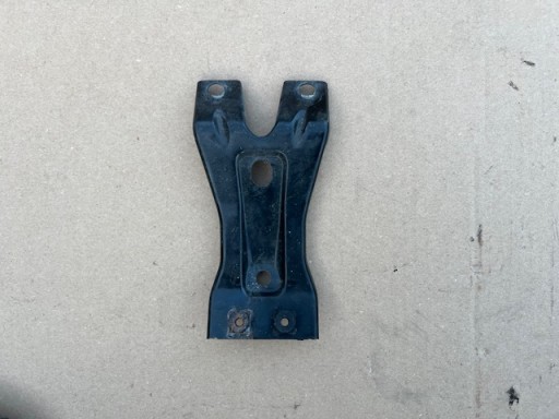 Στήριγμα στερέωσης ΚΛΕΙΔΑΡΙΑΣ 5K0805567A VW GOLF VI
