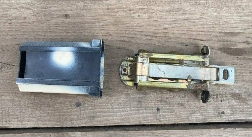 Mercedes-Benz E W210 2000 Door limiter