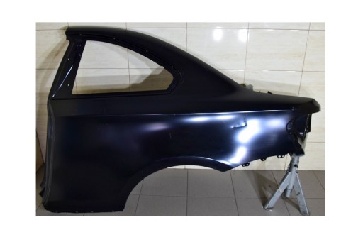 BMW 1 I E82 COUPE 05 ( E87 ) FENDER