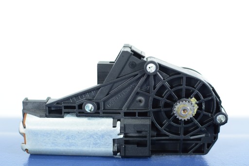 BMW 5 F11 TOURING SUNROOF MOTOR 7237961