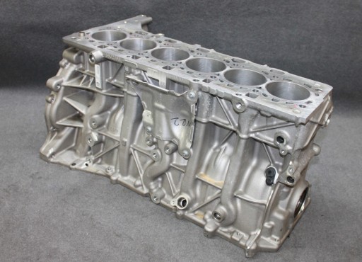 BMW F20 F30 G30 G32 G11 4.0i B58B30A ENGINE BLOCK