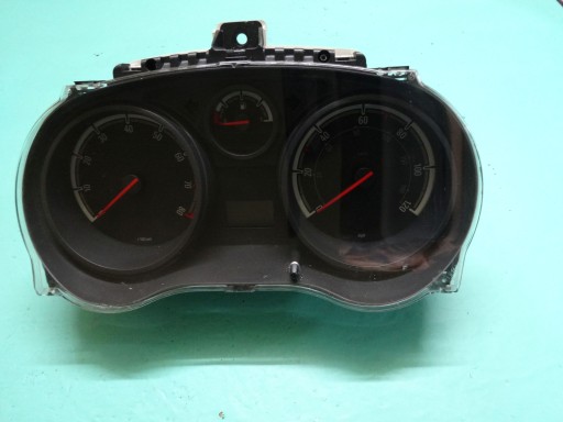 OPEL CORSA D 1.2 B 13r licznik zegary ANGLIK P0013372990 1303304