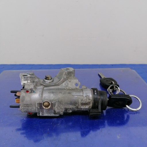 PASSAT B5 FL ΔΙΑΚΟΠΤΗΣ ΑΝΑΦΛΕΞΗΣ ΜΕ ΚΛΕΙΔΙ 4B0905851G