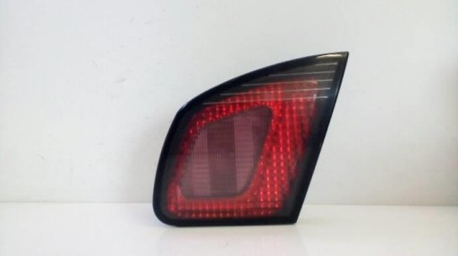 Πίσω δεξιά φανός καταπακτής Nissan Primera P11 LIFT