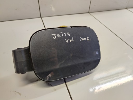 VW JETTA V FUEL FILLER FLAP 1K5809857