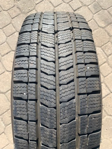 1 τεμ. BFGoodrich Activan Winter 215/65/15 C 8,6 mm