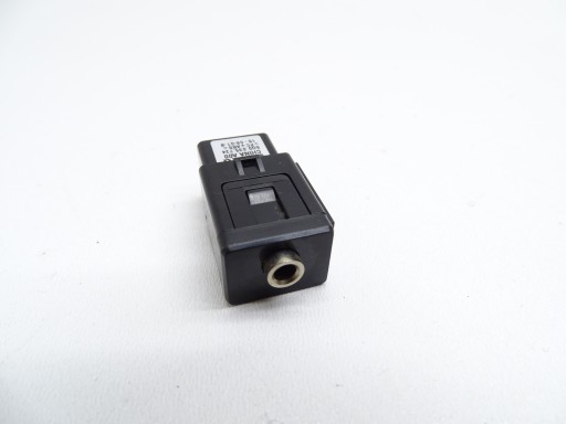 AUX PORT SOCKET SKODA FABIA III RAPID OCTAVIA III 5Q0035724
