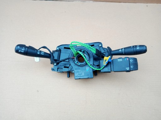 DACIA DOKKER, RENAULT CAPTUR AND SHIFTING TAPE