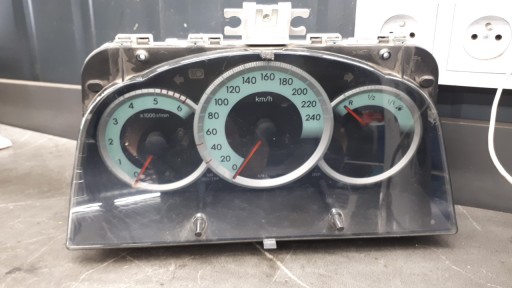 838000f090 μετρητής ρολογιών toyota corolla verso II 2.2 D
