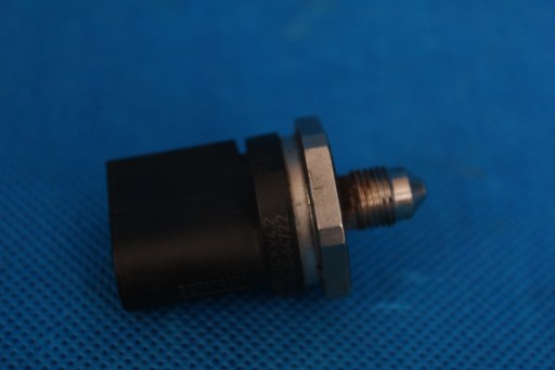 AUDI A3 8V LIFT FUEL PRESSURE Sensor 2016R 06J906051F