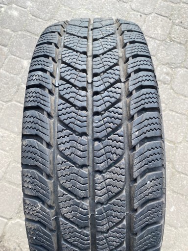 1τμχ SEMPERIT Van-Grip 3 215/65/15 C 104/102T 2023 10,1 χλστ