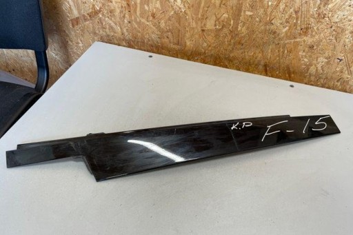 Lewy Front Door Strip BMW X5 (F15, F85) 7289613 5.0L