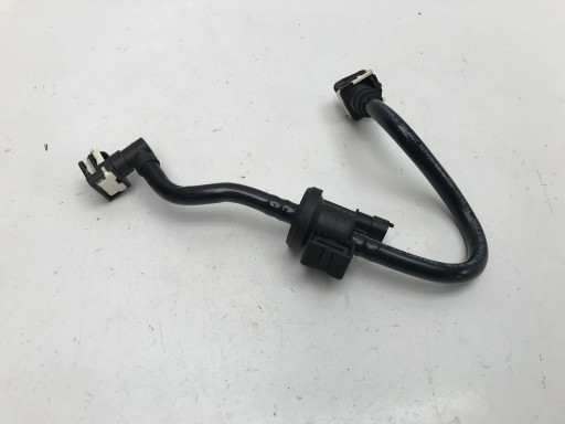 VOLVO XC 40 XC40 2023 2.0 HYBRID HOSE PIPE FUEL PIPE VALVE 32363309