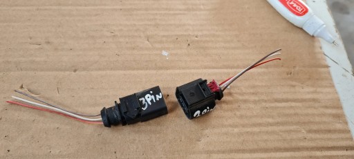 A5 8W PLUG CUBE 1J0973803 VW AUDI A4 B9 8W A5 Q7 4M Q5 80A