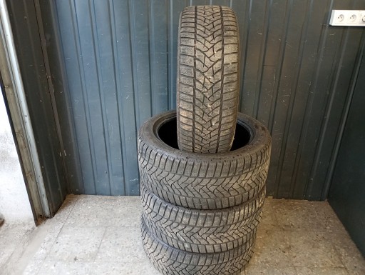 Dunlop Winter Sport5 5 2x 255/45R20 και 2x 285/45r20 ελαστικά 4.3mm χειμώνα