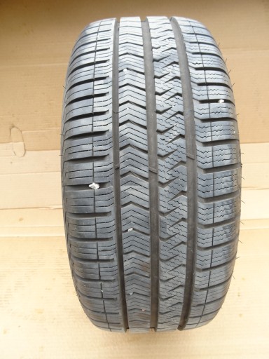 Vredestein Quatrac 5 215/45R16 90V 7,78mm