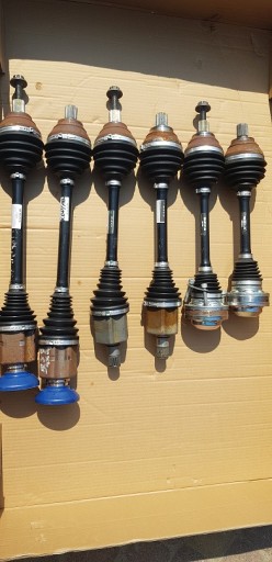 ΜΠΡΟΣΤΙΝΟΣ ΑΞΟΝΑΣ ΜΙΣΟ ΑΡΙΣΤΕΡΟΣ VOLKSWAGEN AUDI SEAT SKODA 8J0407761D