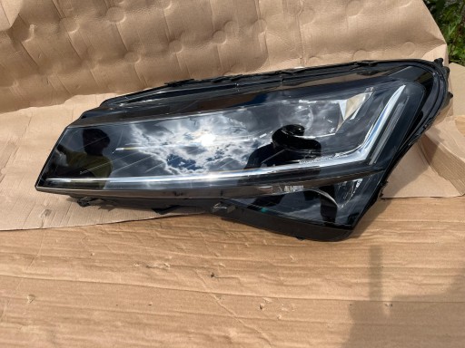ΦΩΤΙΣΤΙΚΟ ΑΡΙΣΤΕΡΟ SKODA SUPERB III 11502030000