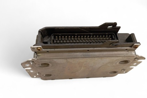 ECU SAAB 9-5 (YS3E) 4239646 1998 Μονάδα ελέγχου κινητήρα