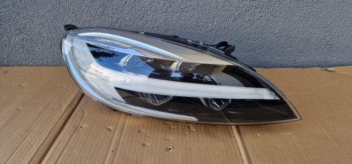 ΛΑΜΠΑ VOLVO V40 ΔΕΞΙΑ LED 31677019