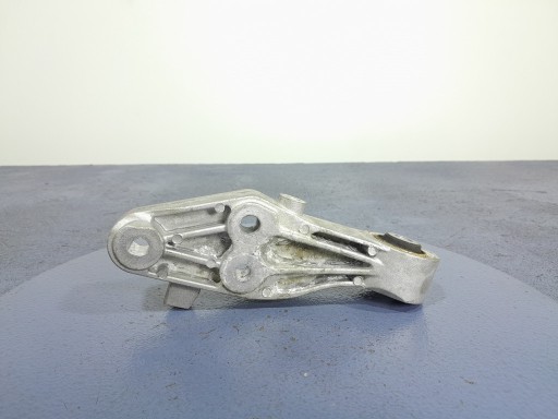 VOLVO XC40 I ​​LIFT 2.0 B3 HYB 163 HP GEARBOX MOUNT AUT 32138290