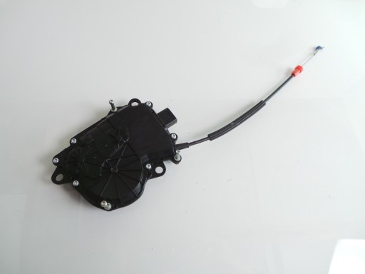Πίσω πτερύγιο που κλείνει Alfa Stelvio 670106509