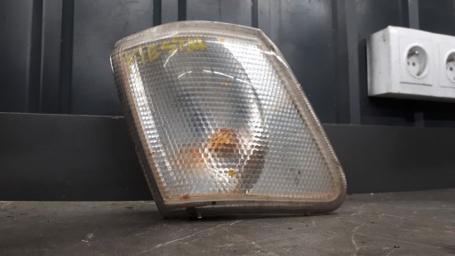 89FG13368AA μπροστινό δεξί φλας ford fiesta mk3