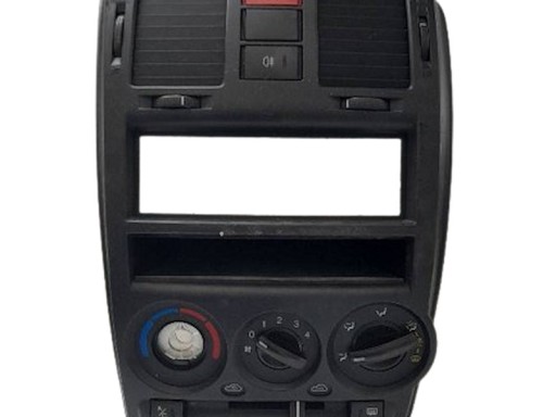 ΚΕΝΤΡΙΚΟ ΚΑΛΥΜΜΑ ΠΑΝΕΛ 84740-10050 HYUNDAI GETZ