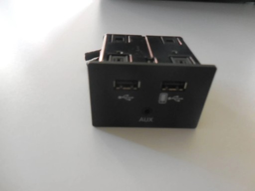 AUDI A6 A7 4G ΣΥΝΔΕΣΗ AUX SOCKET 4G0035736