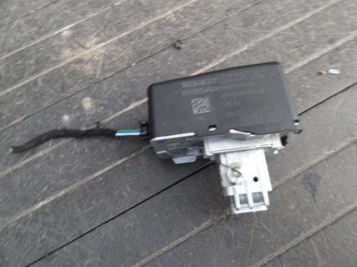 DACIA DUSTER II LIFT 2023 1.0 TCE steering lock 487008065R ORIGINAL