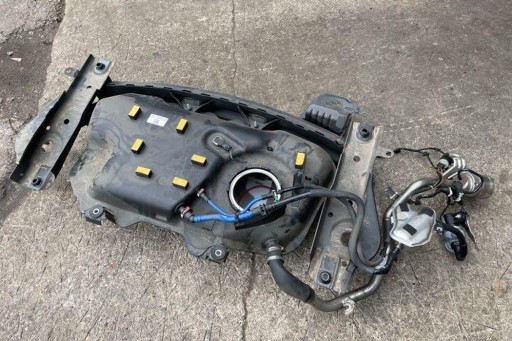 Mercedes-Benz A (W177) 50220304 1.33L Βενζίνη 120kW 2021 Δεξαμενή καυσίμου