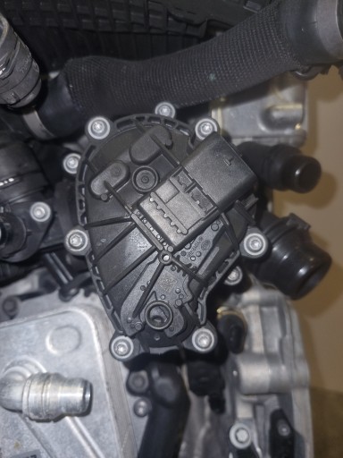 BMW 2 U06 U11 X1 22 ΜΟΝΑΔΑ ΘΕΡΜΟΣΤΑΤΗ ΑΝΤΛΙΑ ΝΕΡΟΥ 9896577