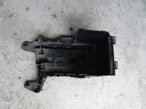 Βάση μπαταρίας 1K0915333B VW Audi Seat Skoda