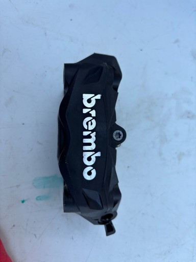 Bmw f900r k83 μπροστά brembo αριστερά