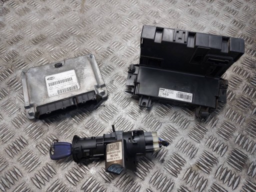 Panda II 1.1 8V 51782647 IAW4AFS2 51773067 61027500 Kit Start