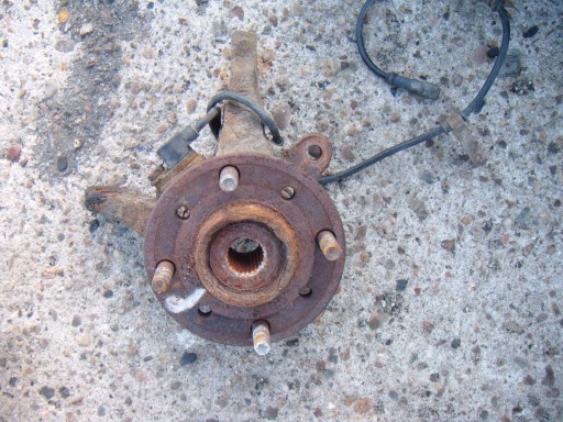 VOLVO V40 S40 1.8 16V 99-04 HUB ΔΕΞΙ ΜΠΡΟΣΤΙΝ ABS