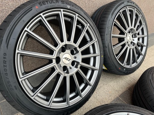 VW PASSAT B8 SUMMER WHEELS 235/40R19 AEZ NEW RIKEN